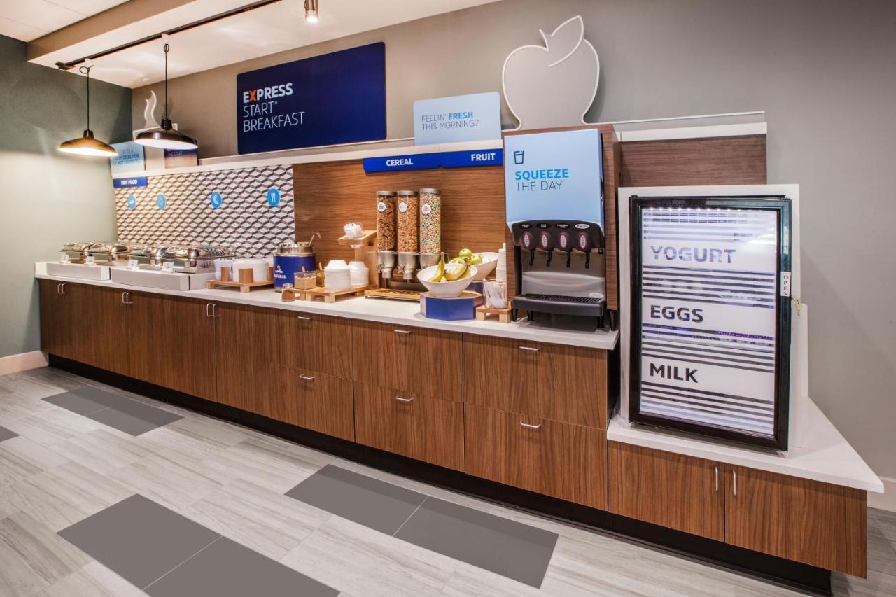 Holiday Inn Express & Suites - Savannah N - Port Wentworth By Ihg Exteriör bild